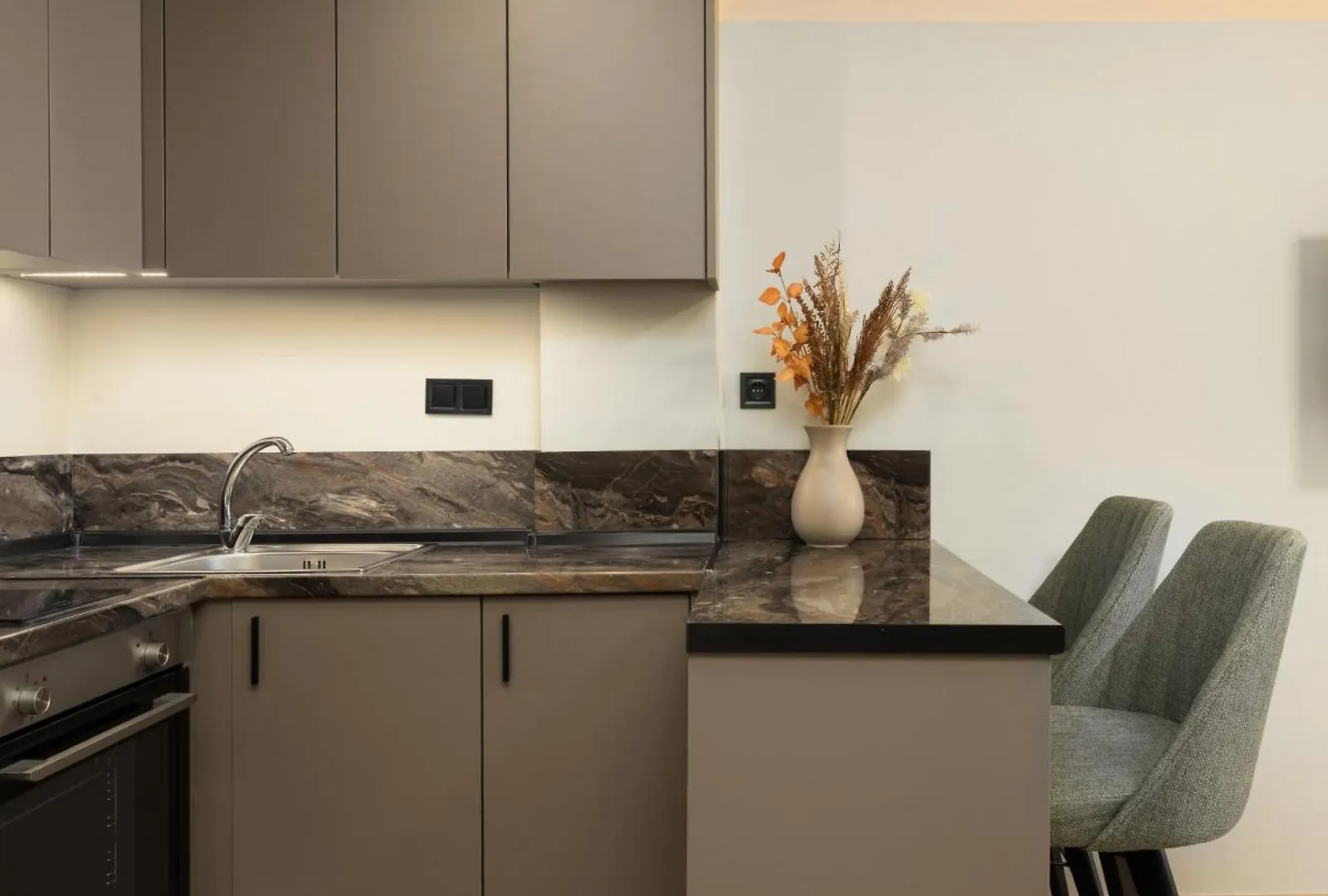 Ermou Boutique Suites By Nest Thessaloniki Apartment